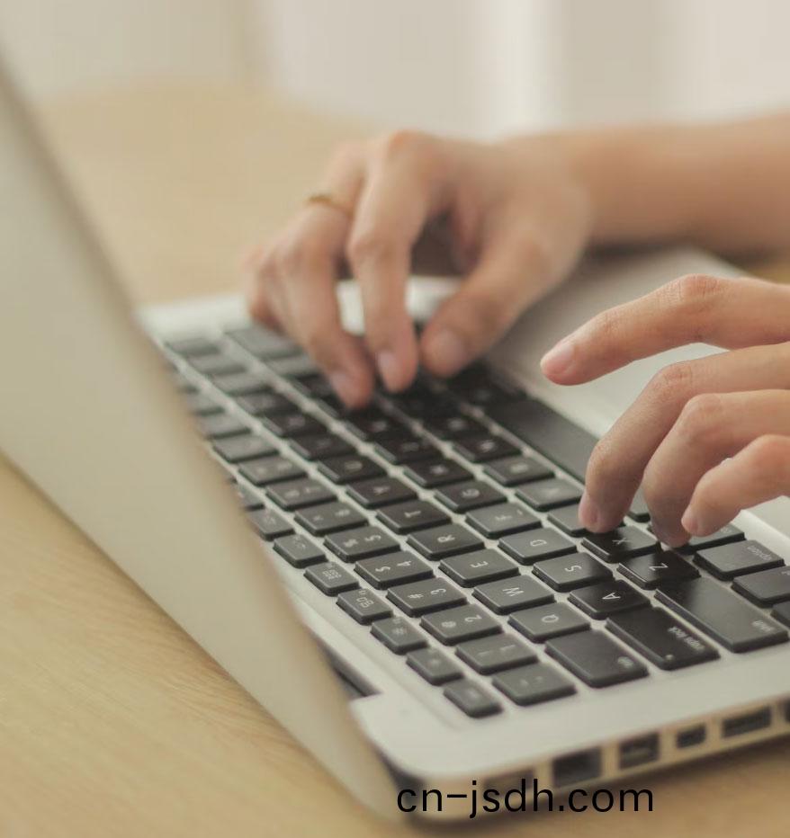 河(he)南全新(xin)機電(dian)設(she)備有限(xian)公司(si)