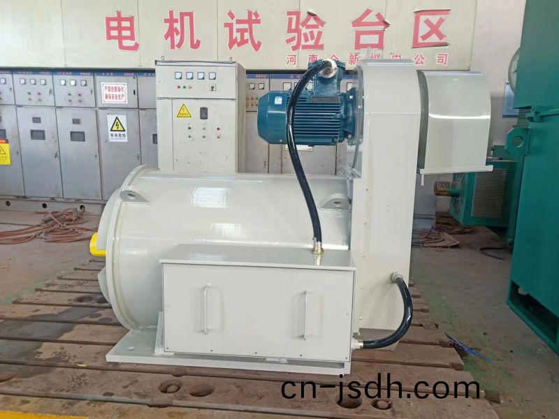 YQX800kw、1000kw、1200kw、1400kw、380v/660v正壓(ya)防(fang)爆(bao)電(dian)機(ji)