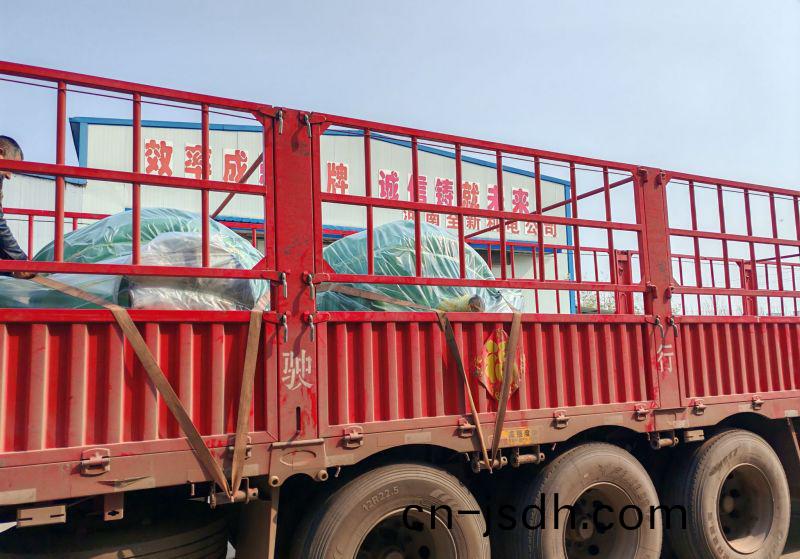 2檯高壓電機馬(ma)上齣髮